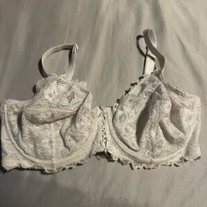 Addition Elle white lace‎ bra size 38DDD